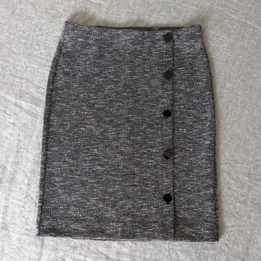 LOFT Stretchy Pencil Skirt with Buttons in Heather Gray Size S